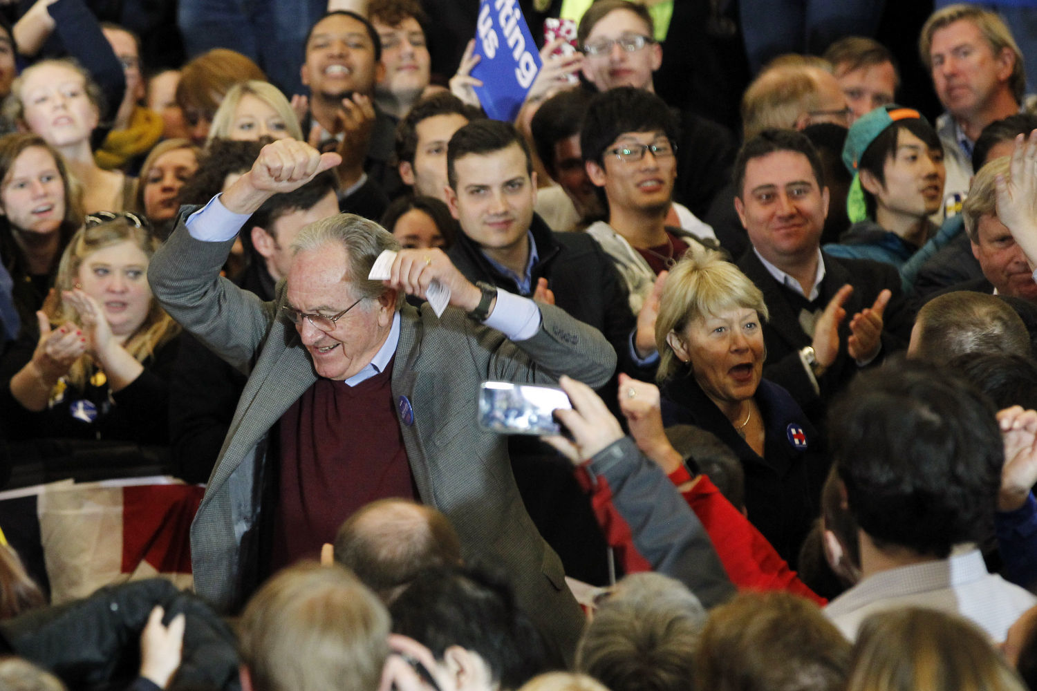 IOWA CAUCUS 2016 - LATE